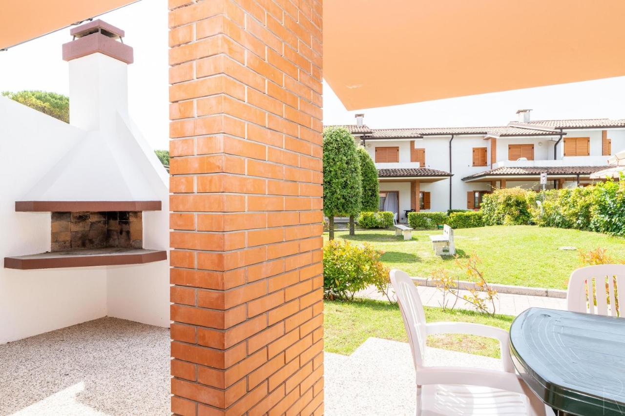 Sole B Apartment Bibione Exterior foto