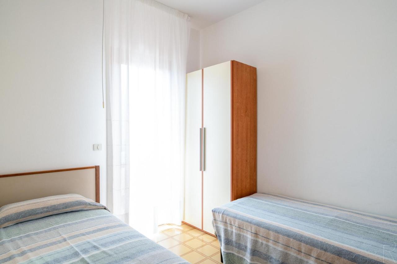 Sole B Apartment Bibione Exterior foto